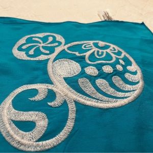 Womens original Disney scarf